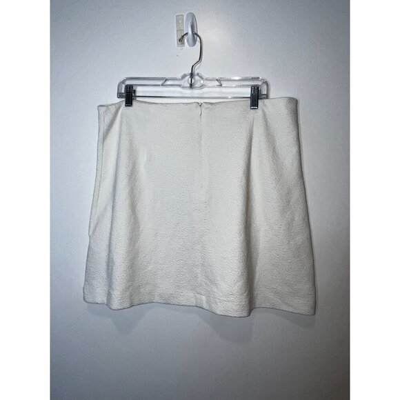 Maeve By Anthropologie White Textured Wrap Skirt Button Closure Women's Size XL - Picture 2 of 8